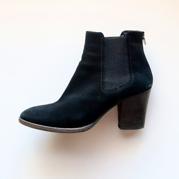 Aquatalia Black Suede Leather Block Heel Chelsea Ankle Boots / Booties Size 9.5 - Picture 9 of 16